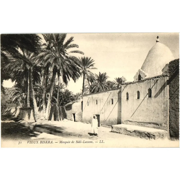 VIEUX BISKRA. Mosquée de Sidi-Lassem, LL. Algeria Postcard - Picture 1 of 2